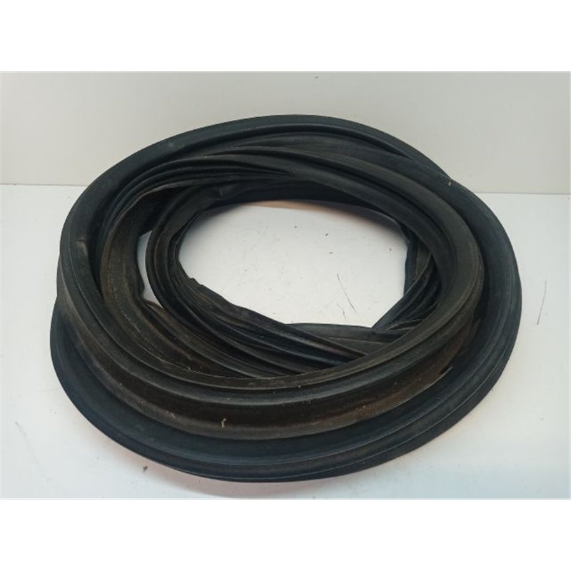 KIA PRO Csomagtérajtó Gumikéder