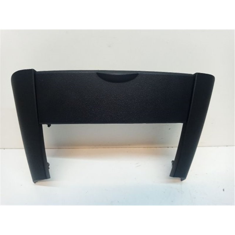 KIA PRO Első Tároló Rekesz