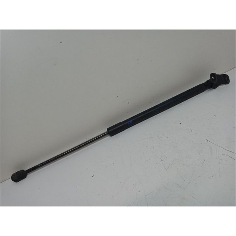 KIA PRO Gázrugós Kitámasztó Teleszkóp Csomagtérajtó Bal