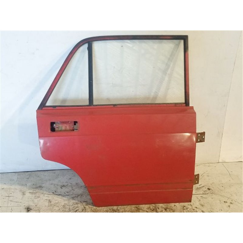 LADA 2105 Jobb hátsó Ajtó (Részeivel)