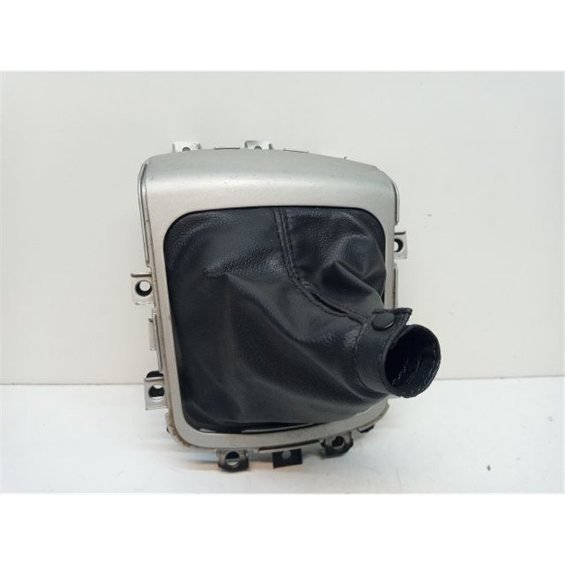 KIA CEED Váltószoknya Rögzítő Keret