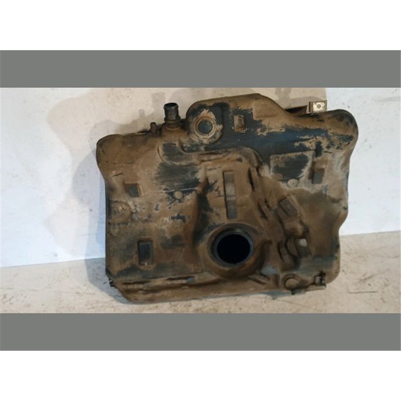 FIAT CROMA Tank