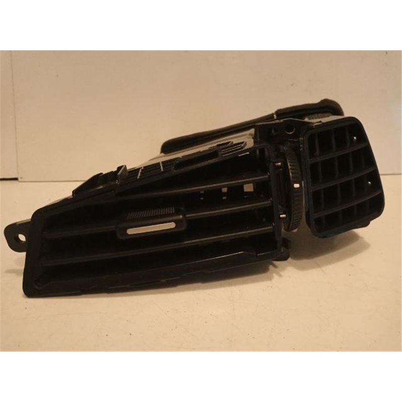 KIA CEED Középső Bal Szellőző