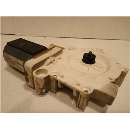 BMW 5 E39 Jobb első Ablakemelő Motor