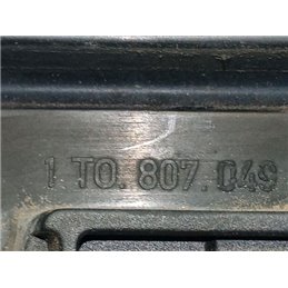 VW TOURAN Bal első Oldal Lökhárító Tartó (Műanyag)