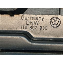 VW TOURAN Jobb első Oldal Lökhárító Tartó (Műanyag)