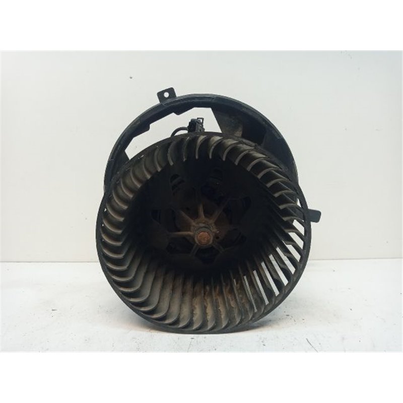 SKODA OCTAVIA II Fűtőmotor (Klímás)