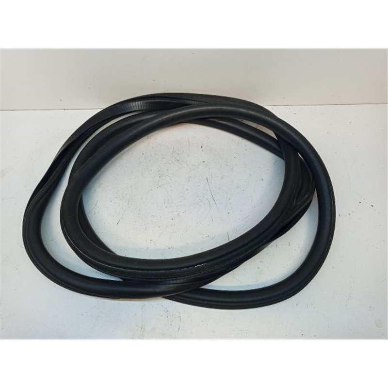 SKODA OCTAVIA II Jobb első Gumikéder