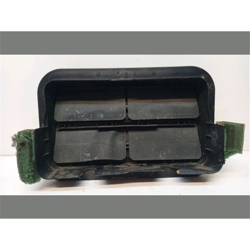 SUBARU FORESTER Csomagtér Szellőző Bal