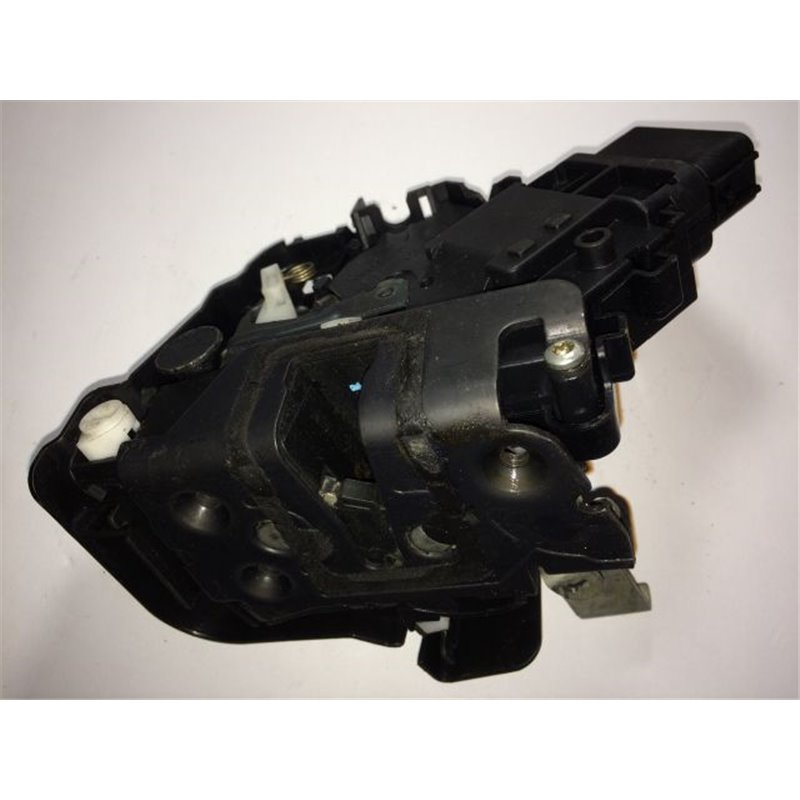 FORD FOCUS II Bal hátsó Ajtózár