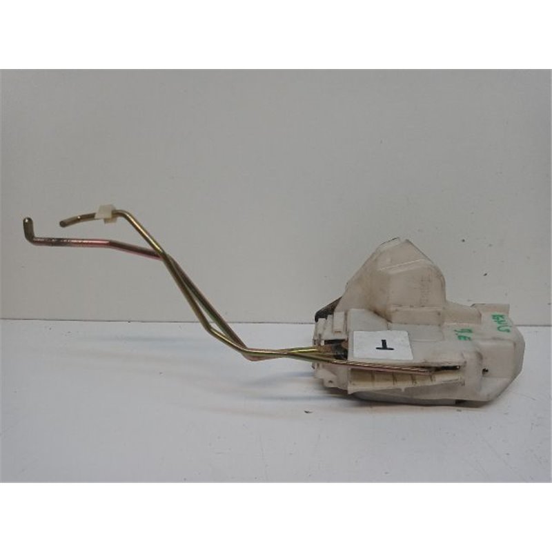 SUZUKI IGNIS I Jobb első Ajtózár