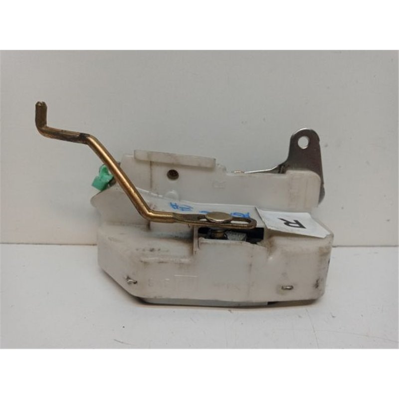 SUZUKI IGNIS I Jobb hátsó Ajtózár