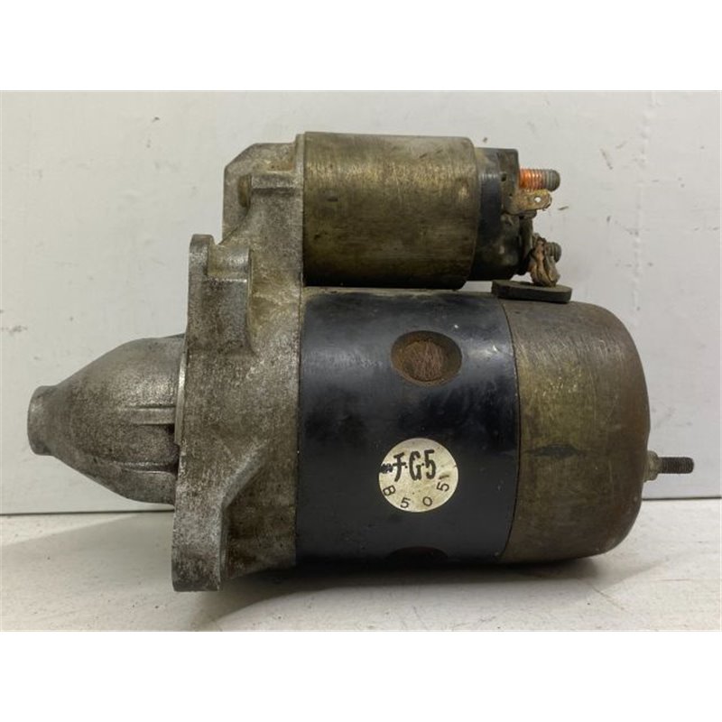 MAZDA 323 Önindító