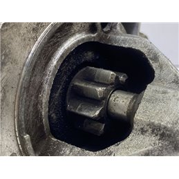 MAZDA 323 Önindító