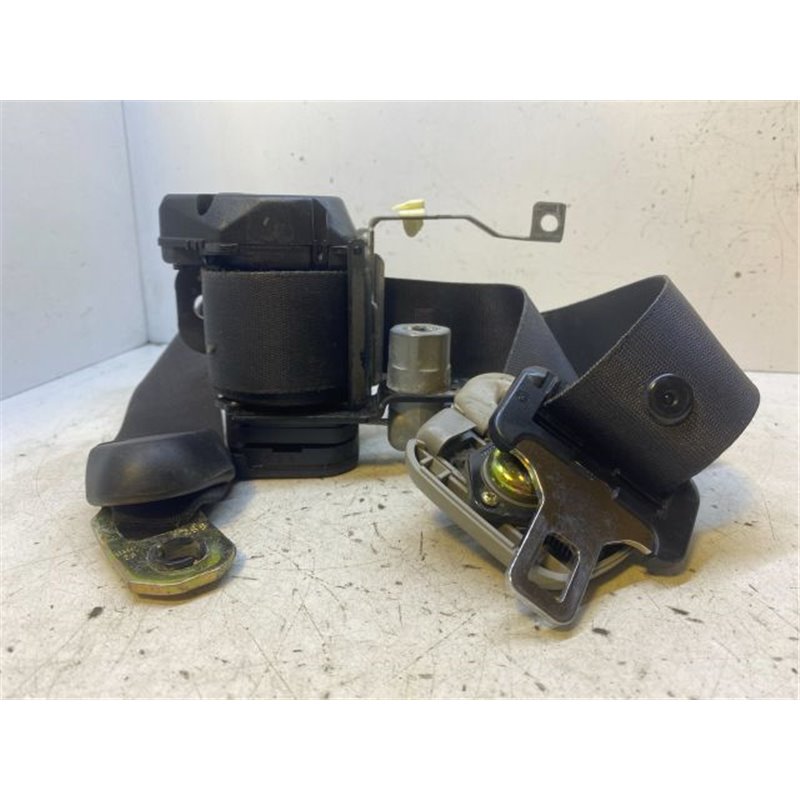 MITSUBISHI SPACE STAR Bal első Biztonsági Öv