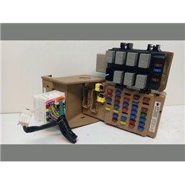 SUBARU FORESTER Biztosítéktábla Utastér