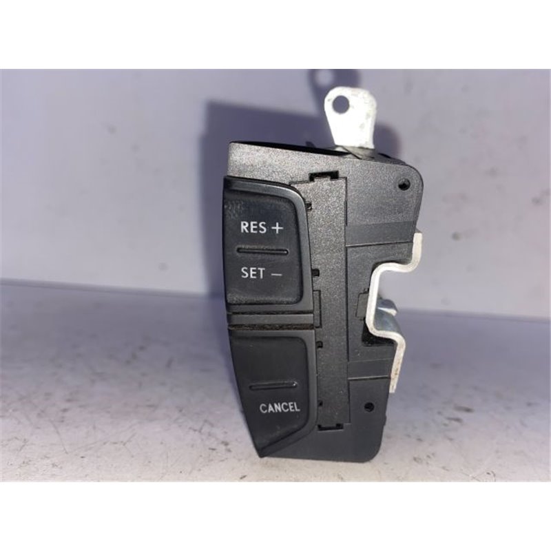 VW PASSAT B5 Bal Multikormány Kapcsoló