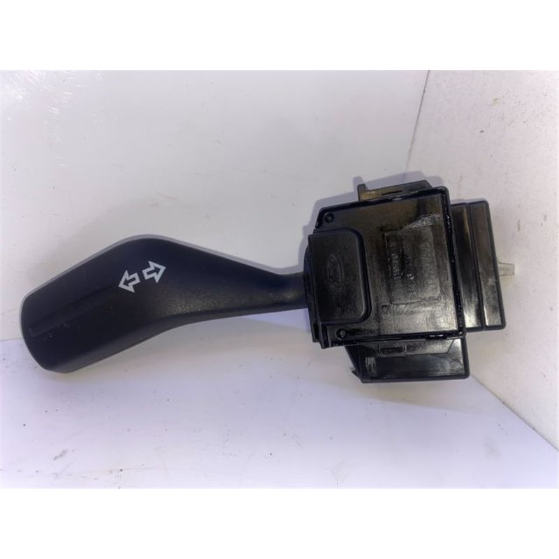 FORD FOCUS II Bal Kormánykapcsoló Irányjelző