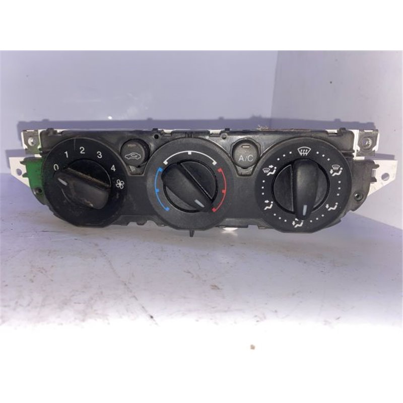 FORD FOCUS II Fűtéskapcsoló (manuális klímás)
