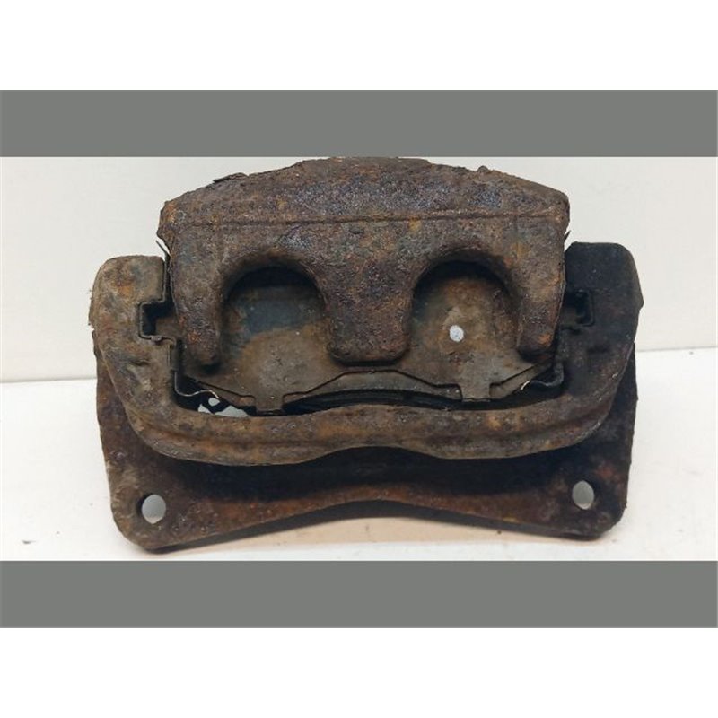 SUBARU FORESTER Jobb első Féknyereg Munkahengerrel