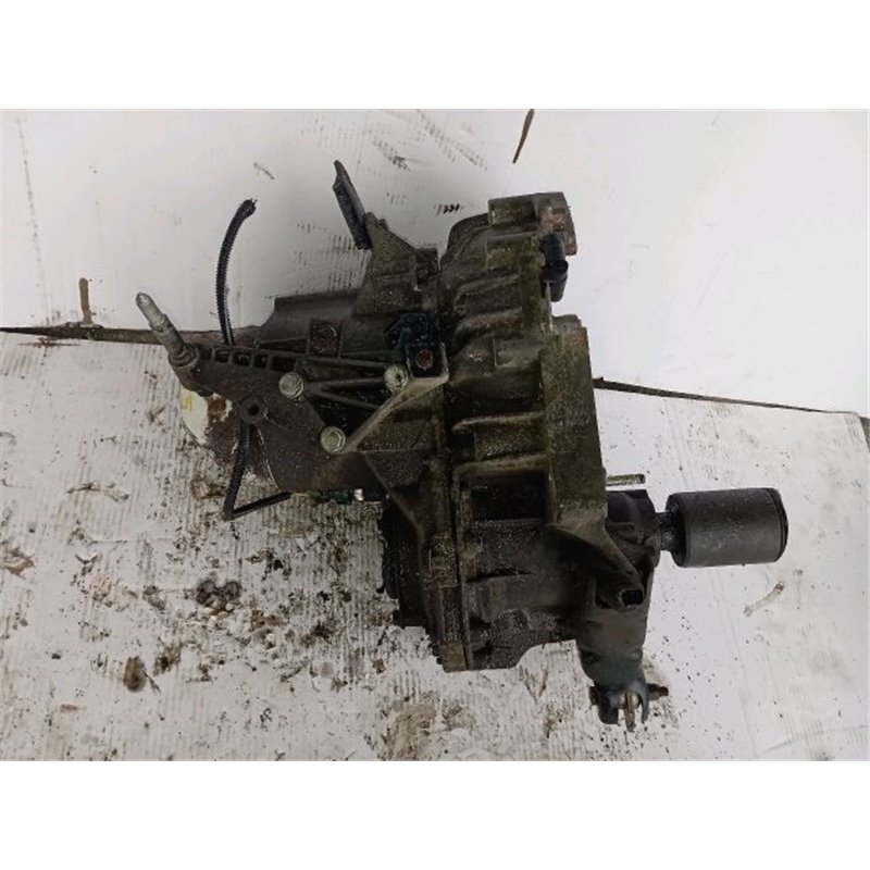 RENAULT CLIO II Váltó (Mechanikus)