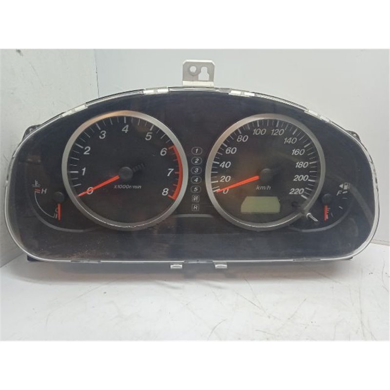 MAZDA 2 Kilométeróra