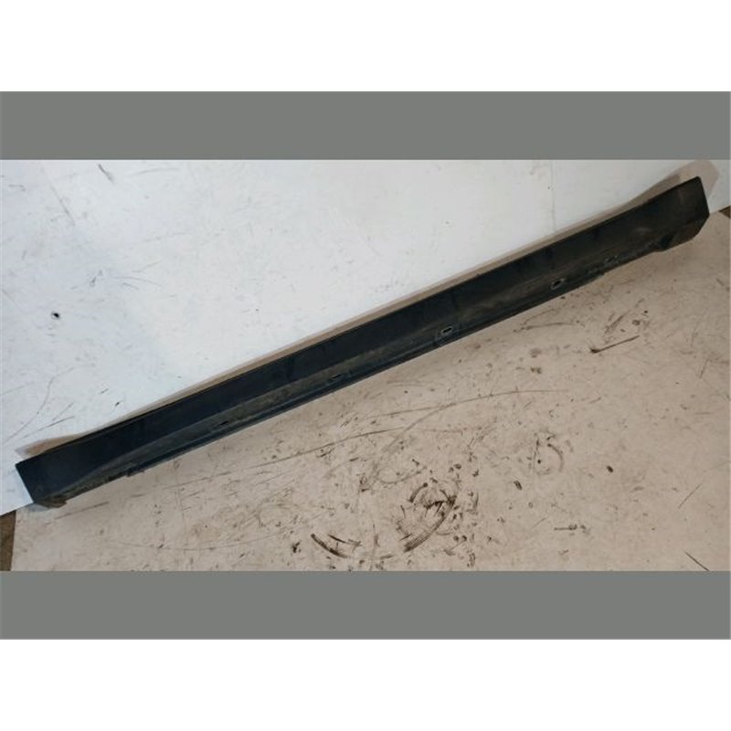 SUBARU FORESTER Jobb Küszöb