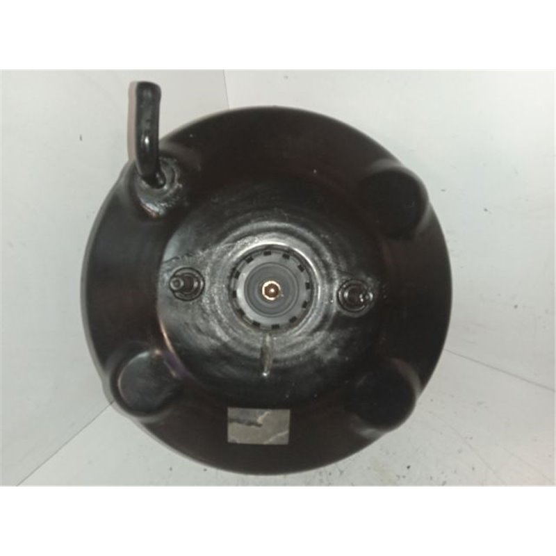 KIA CERATO Fékrásegítő