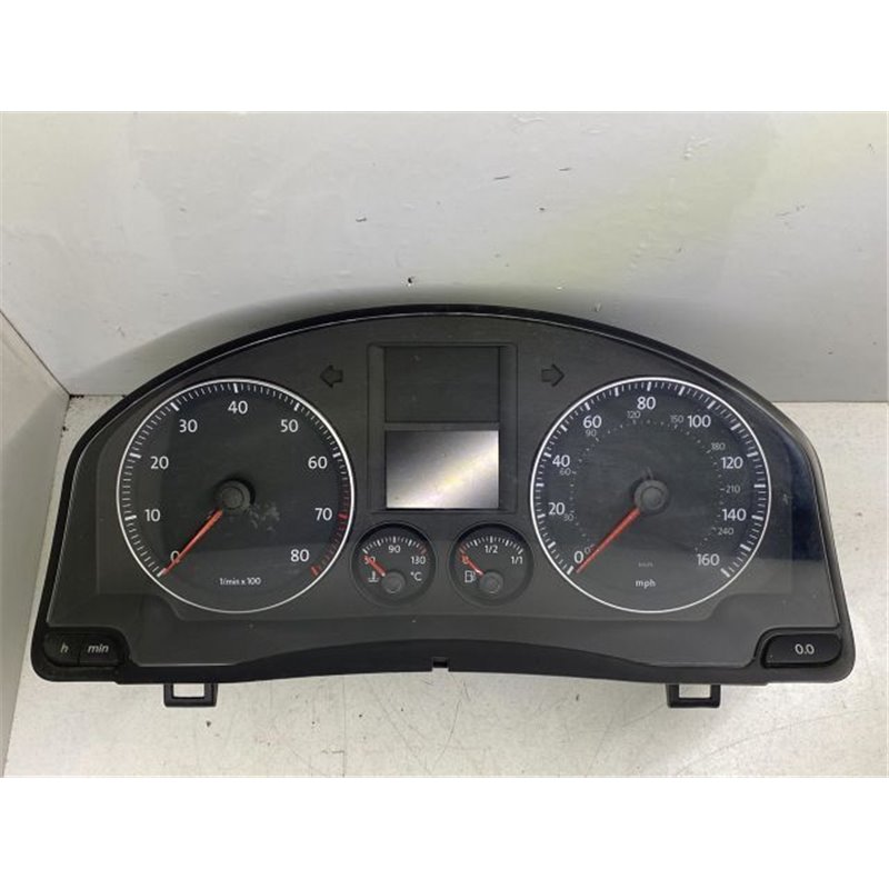 VW TOURAN Kilométeróra
