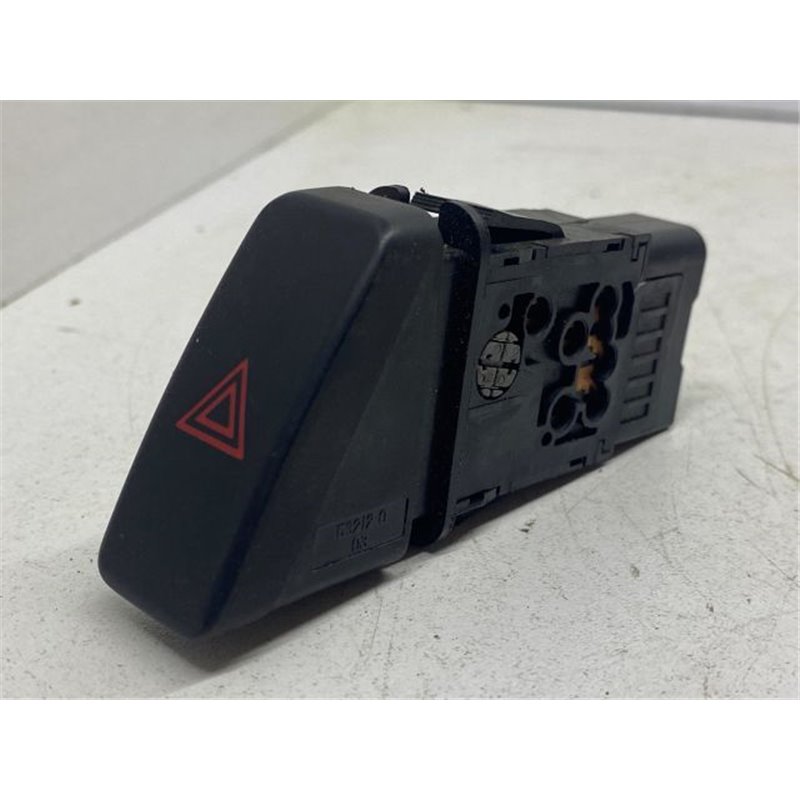 MAZDA 323 Vészvillogó Kapcsoló