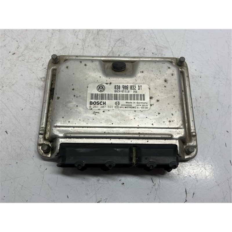 VW POLO III Motorvezérlő