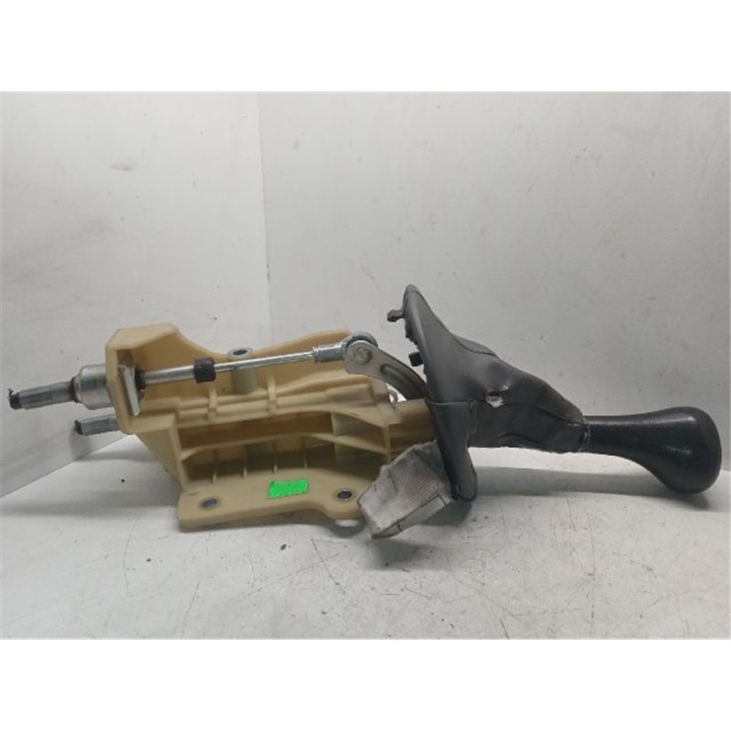 FIAT PANDA Váltó Kulissza