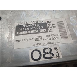 TOYOTA YARIS Motorvezérlő