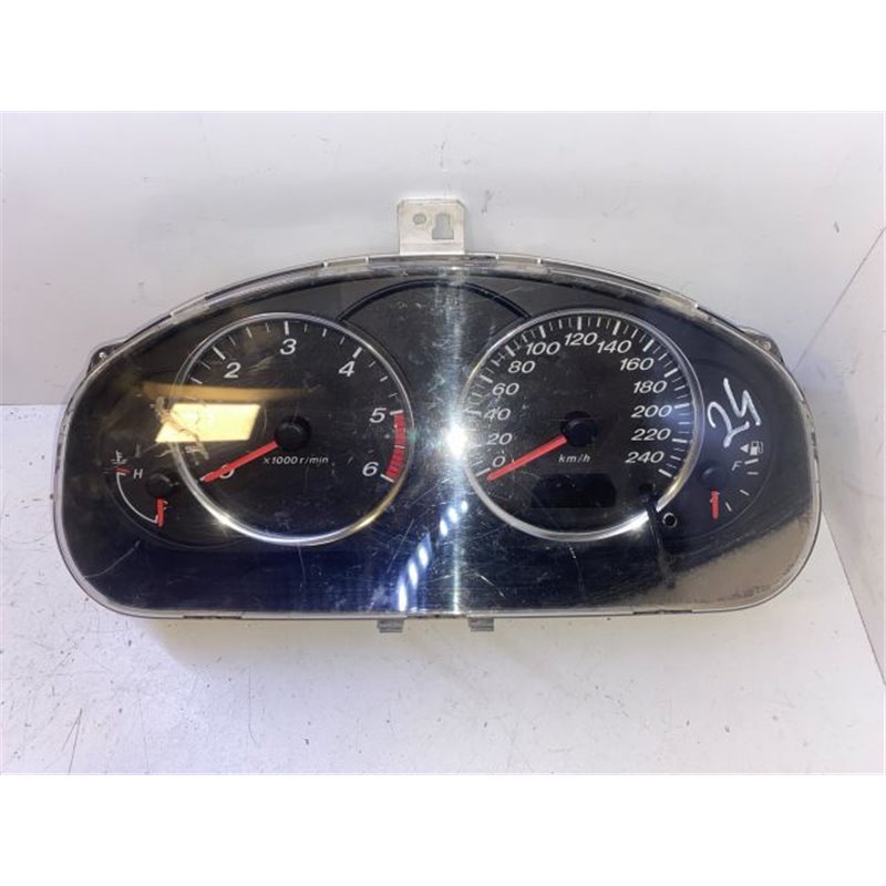 MAZDA 6 Kilométeróra