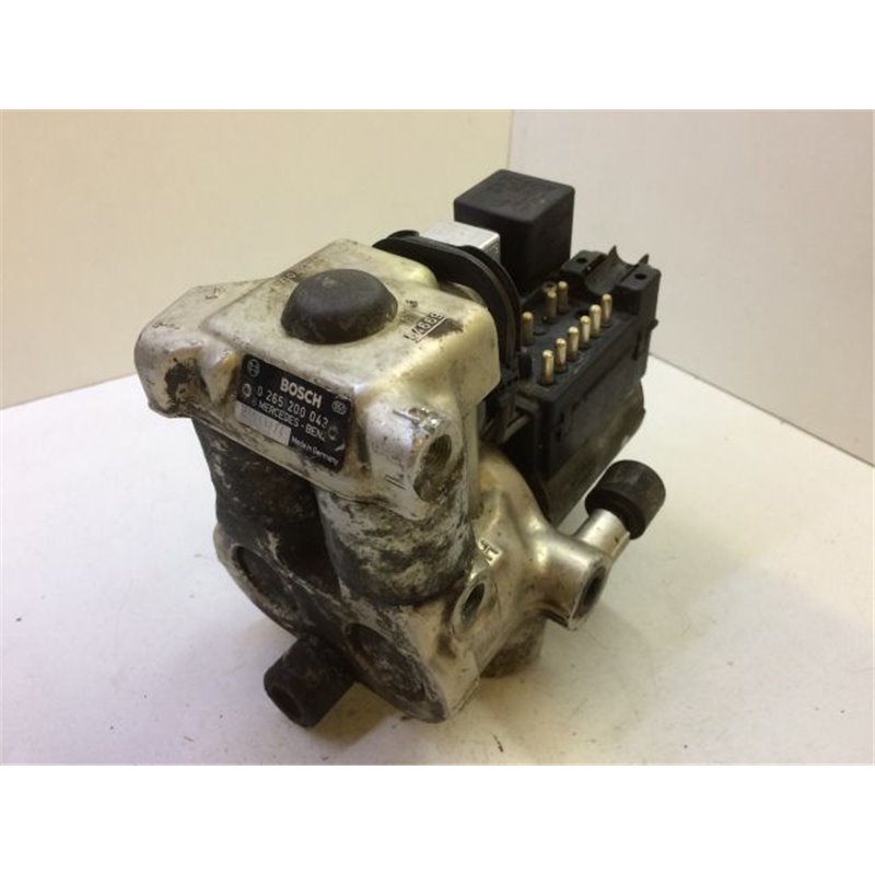 MERCEDES-BENZ E-CLASS ABS Kocka