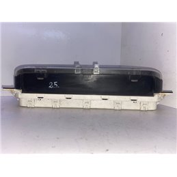 MAZDA 2 Kilométeróra