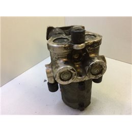 MERCEDES-BENZ E-CLASS ABS Kocka