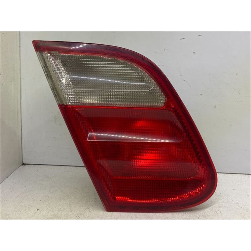 MERCEDES-BENZ CLK Bal Belső Hátsó Lámpa