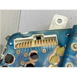 MAZDA 323 Kilométeróra