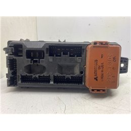 MITSUBISHI CARISMA Biztosítéktábla Doboz