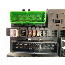 OPEL ASTRA H Biztosítéktábla Csomagtér OPEL ASTRA H Biztosítéktábla Csomagtér