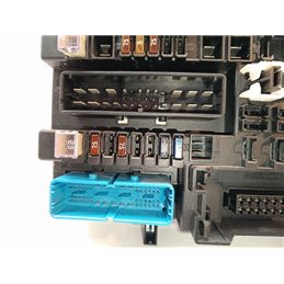 OPEL ASTRA H Biztosítéktábla Csomagtér OPEL ASTRA H Biztosítéktábla Csomagtér