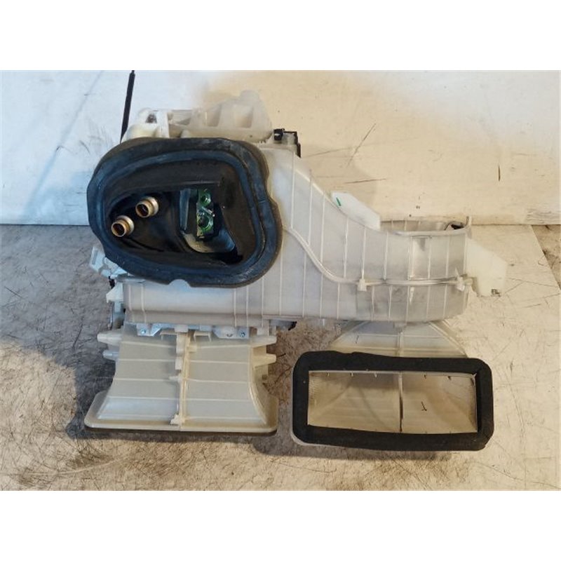 FIAT PUNTO EVO Fűtés Box