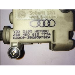 AUDI A8 Központizár Motor Tankajtó