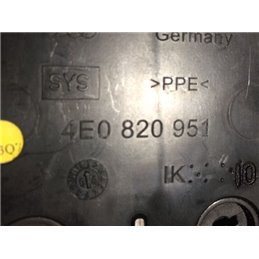 AUDI A8 Középső Bal Szellőző