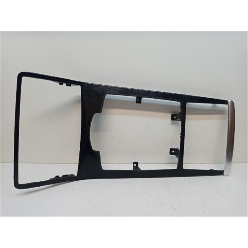 AUDI A8 Váltókar Keret