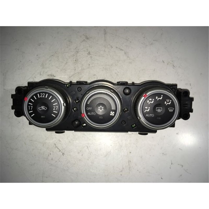 MITSUBISHI LANCER Fűtéskapcsoló (digit klímás)