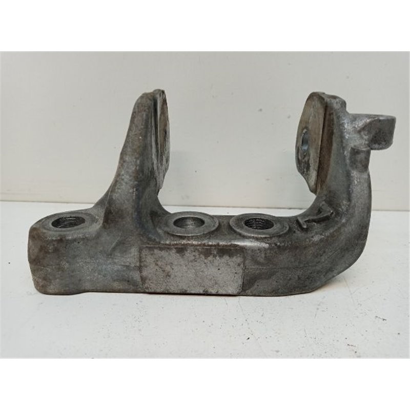 MITSUBISHI ASX Motor Tartó Bak Jobb