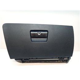 BMW 3 E91 Kesztyűtartó