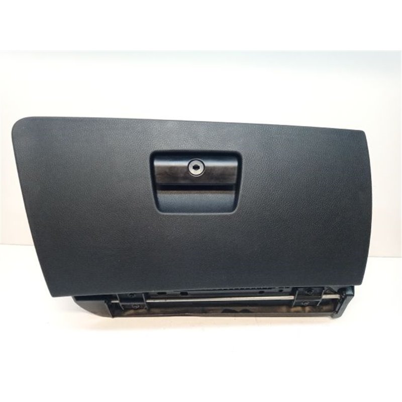 BMW 3 E91 Kesztyűtartó